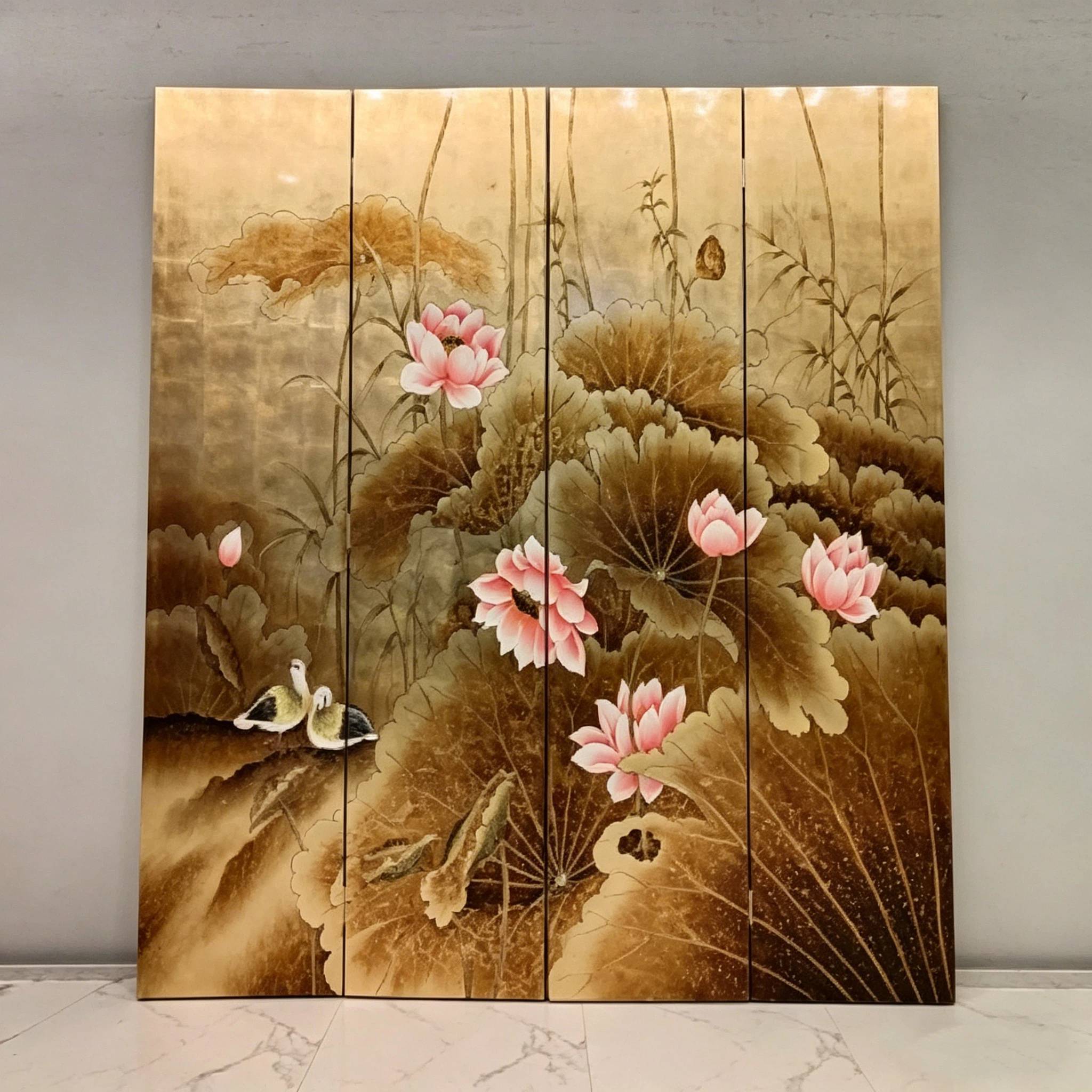 东方艺术屏风 (19) Gold lotus pond wall art screen with four-panel Asian floral and bird design